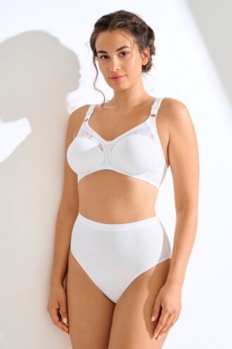 Manja Wireless Moulded Bra
