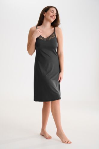 »Ruth« Nightdress